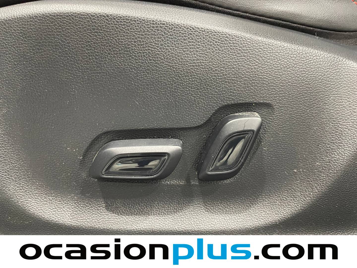 Accesorios del MG ZS MG ZS 1.0T Luxury Auto (111 CV)