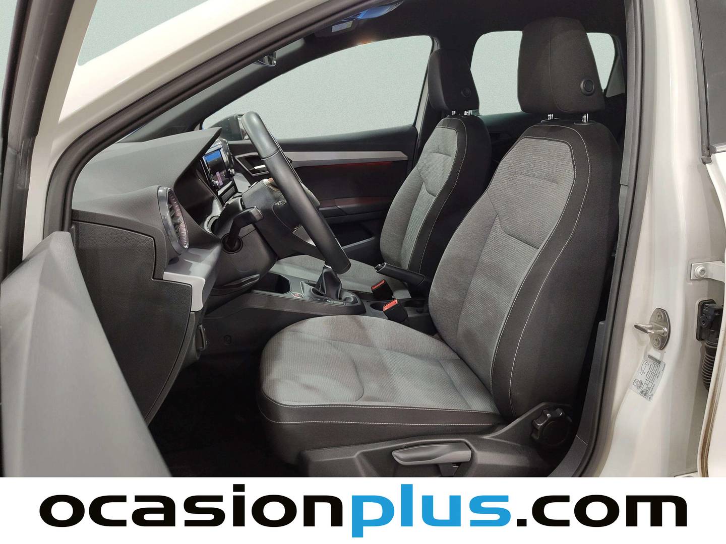 Foto asientos delanteros Seat Ibiza Seat Ibiza 1.0 TSI S&S Xcellence (115 CV)