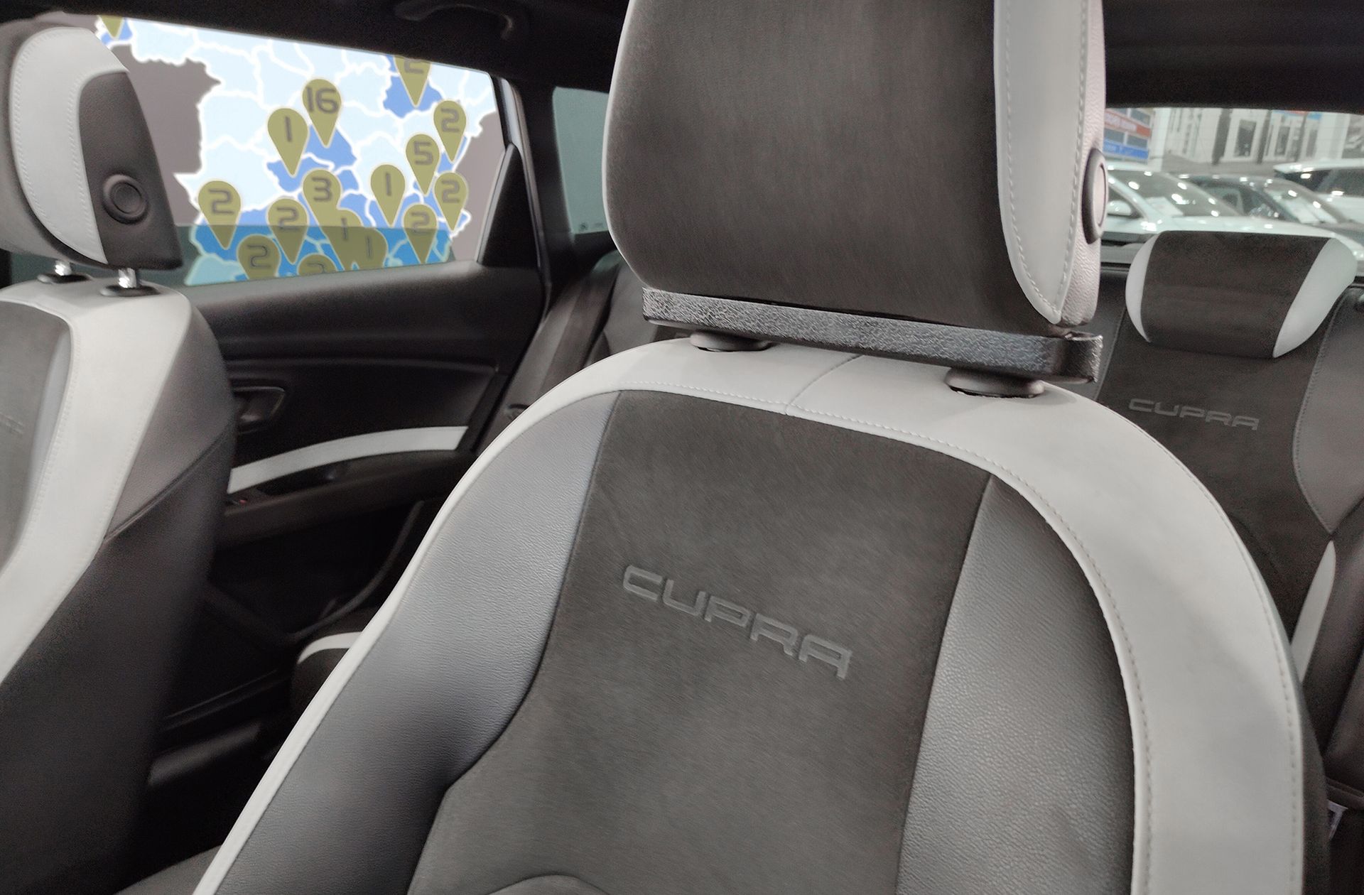 SEAT León ST 2.0 TSI Cupra DSG - foto 11