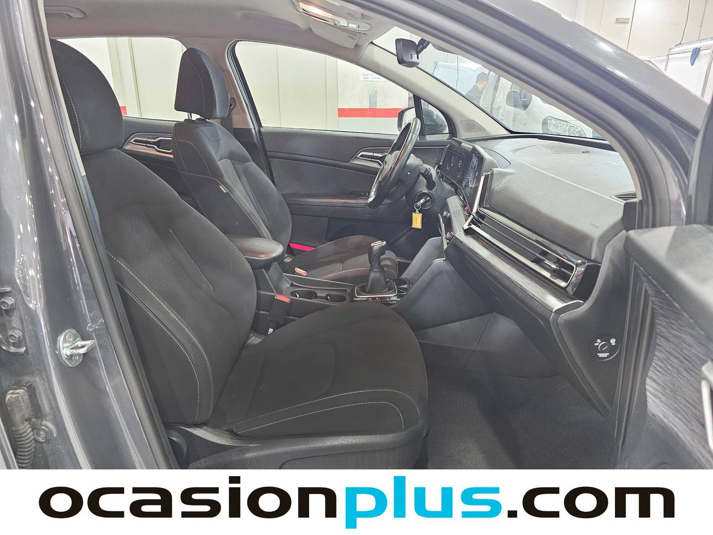 Foto KIA Sportage Kia Sportage 1.6 CRDi MHEV Business 4x2 (136 CV)