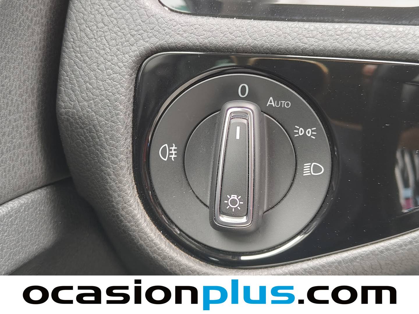 Volkswagen Golf Volkswagen Golf Sport R-Line 2.0 TDI (150 CV) DSG diésel