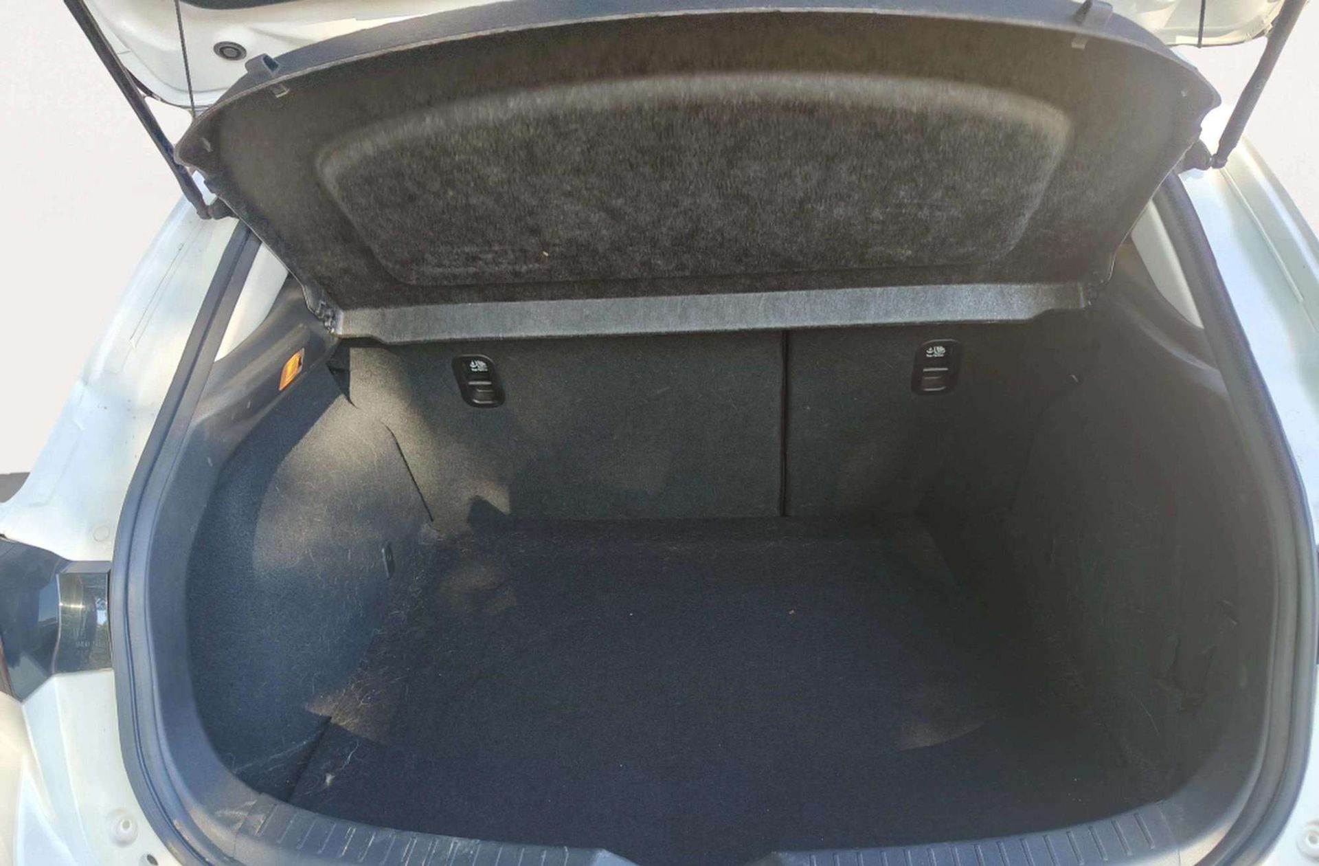 Mazda3 2.2 DE Luxury - foto 17