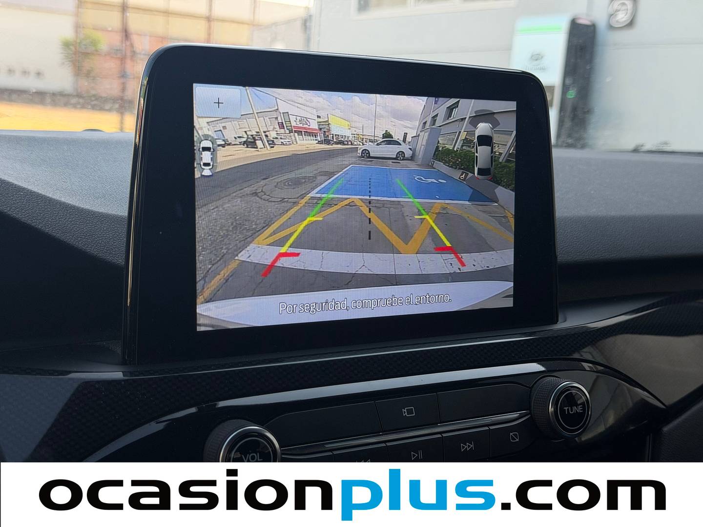 Extras del Ford Kuga Ford Kuga 2.5 Duratec FHEV ST-Line Auto (190 CV)