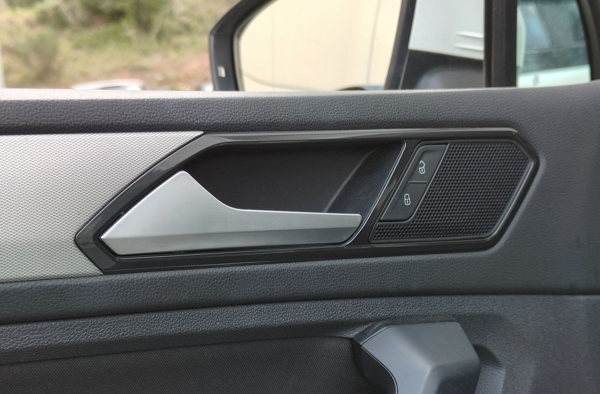 Volkswagen Tiguan Edition 2.0 TDI BMT - foto 27