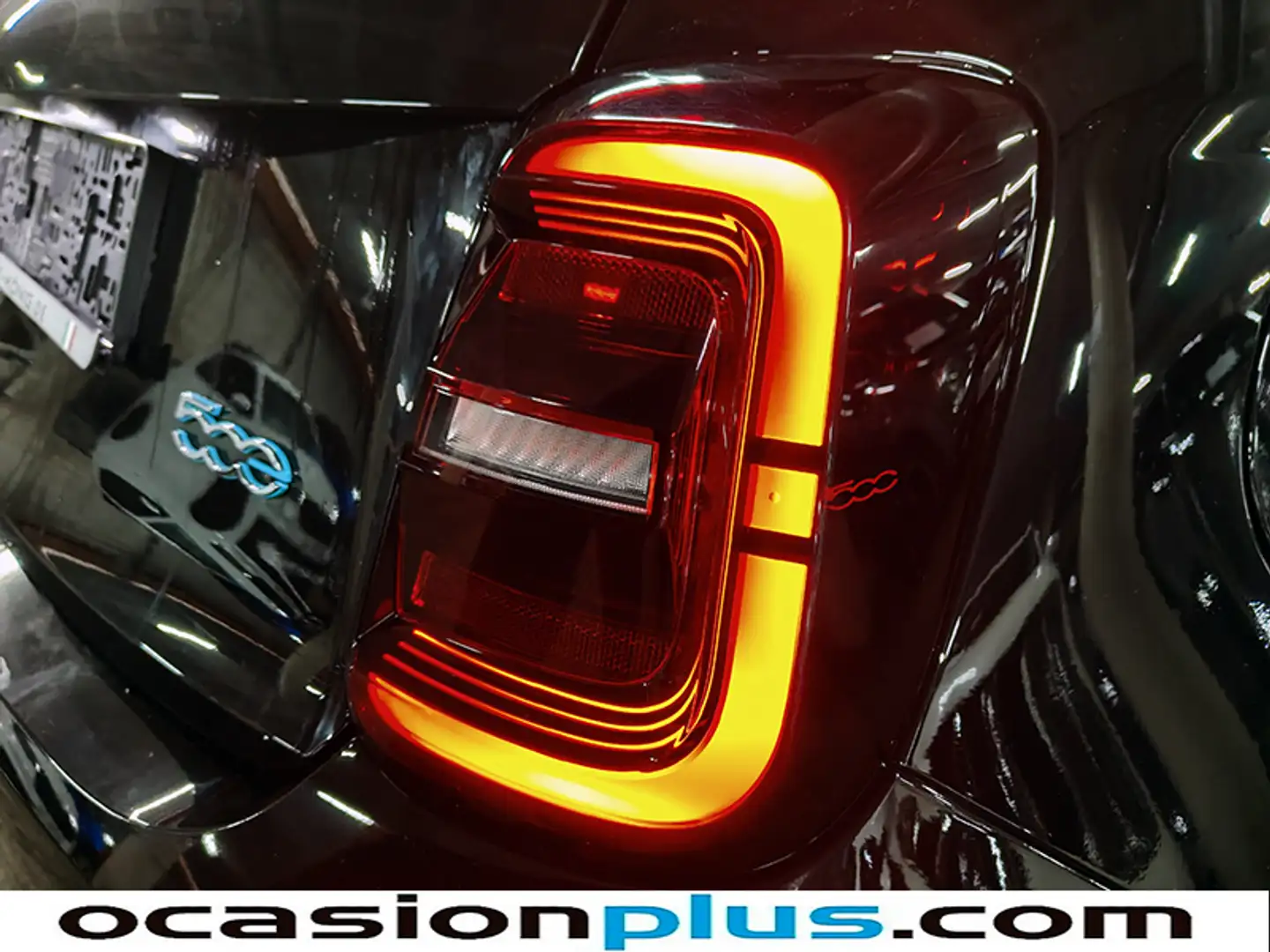 Foto Fiat 500 Fiat 500 Electrico Action Hb 185 km (95 CV)