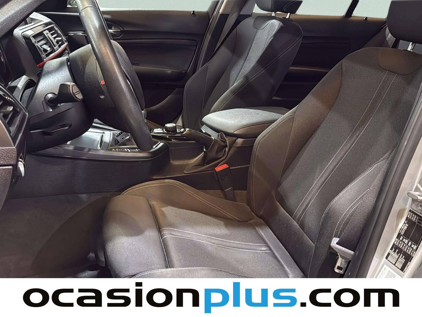 Foto asientos delanteros BMW Serie 1 BMW Serie 1 118d (150 CV)