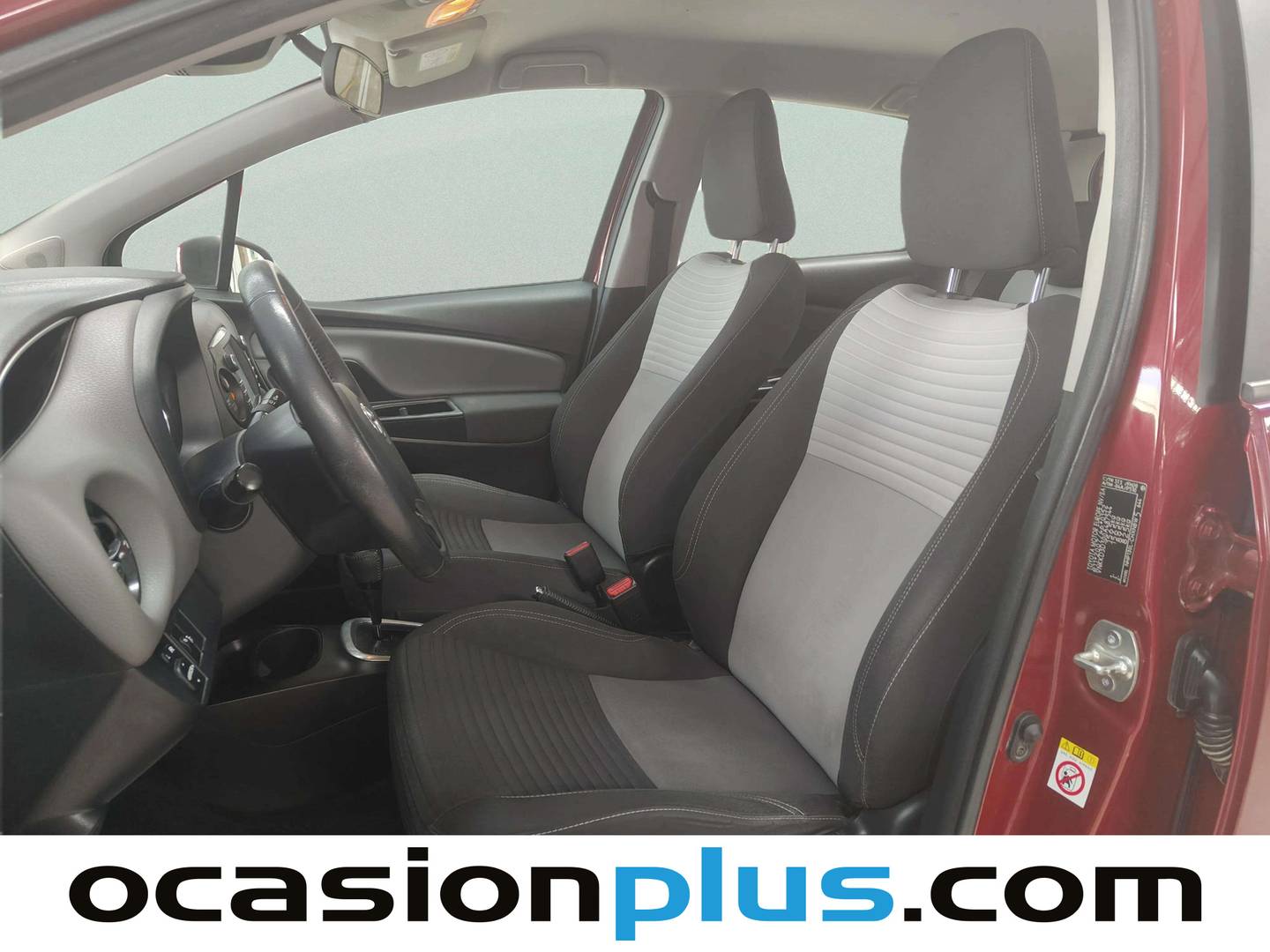 Foto asientos delanteros Toyota Yaris Toyota Yaris 1.5 Hybrid Active (100 CV)