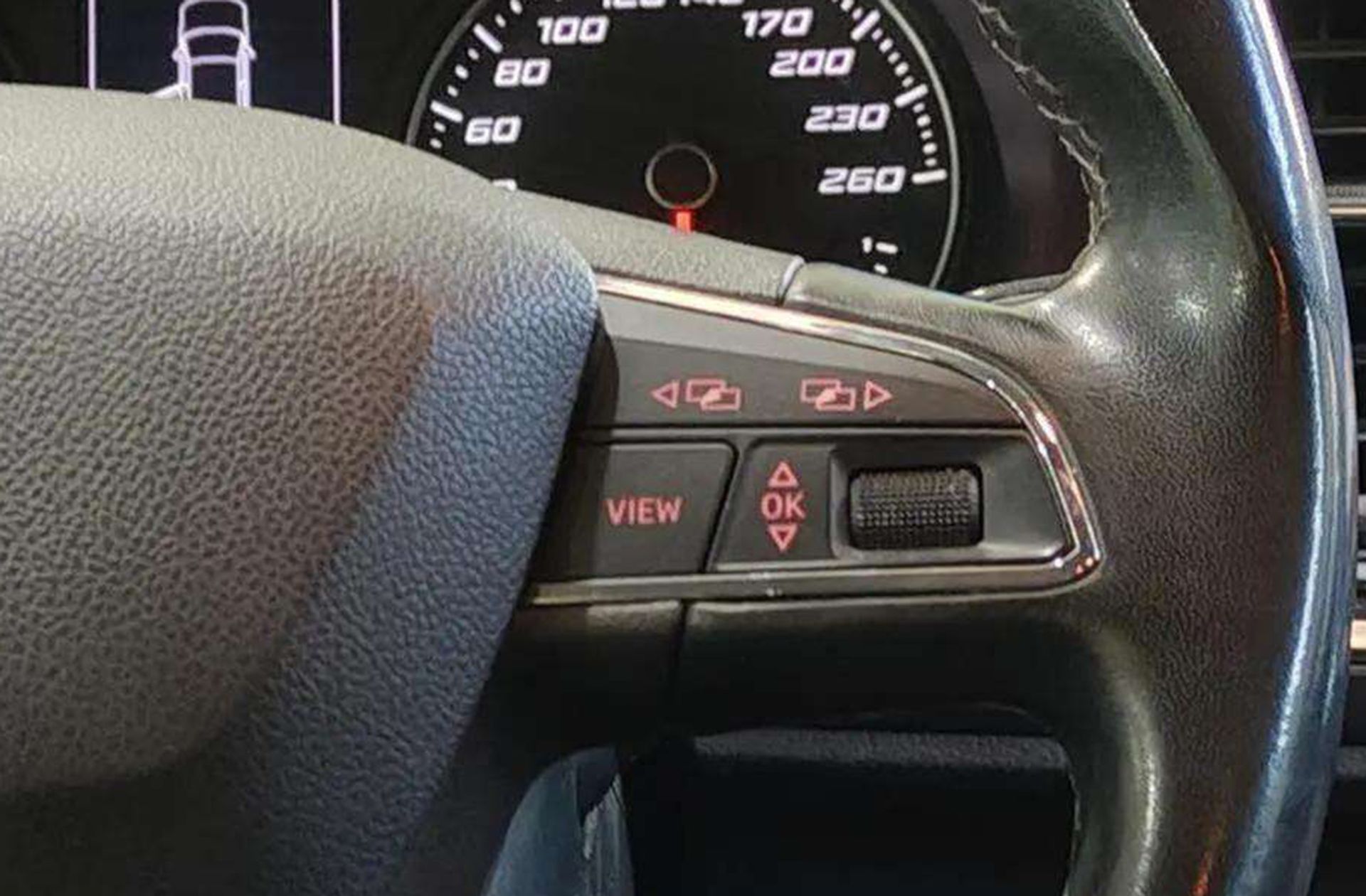 SEAT Ateca 1.6 TDI Ecomotive Style Plus - foto 28