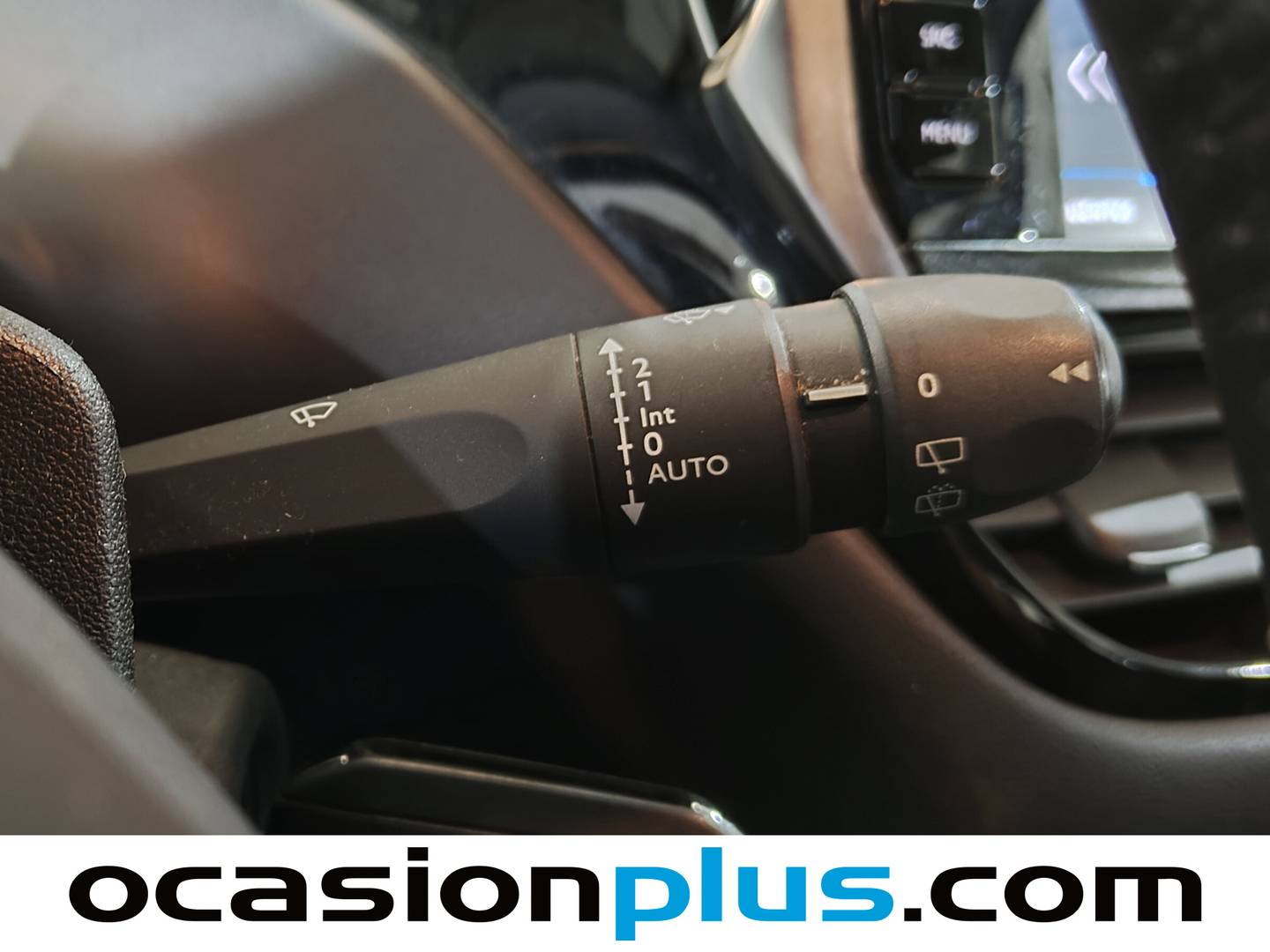 Acabados Peugeot 208 Peugeot 208 PureTech Signature (82 CV)