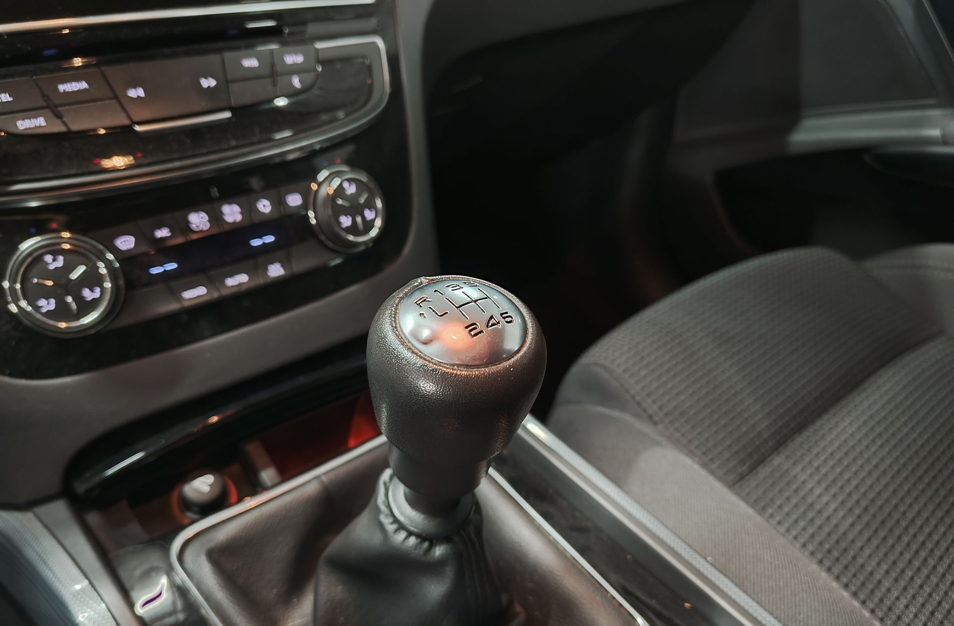 Peugeot 508 SW 2.0 HDi Active - foto 5