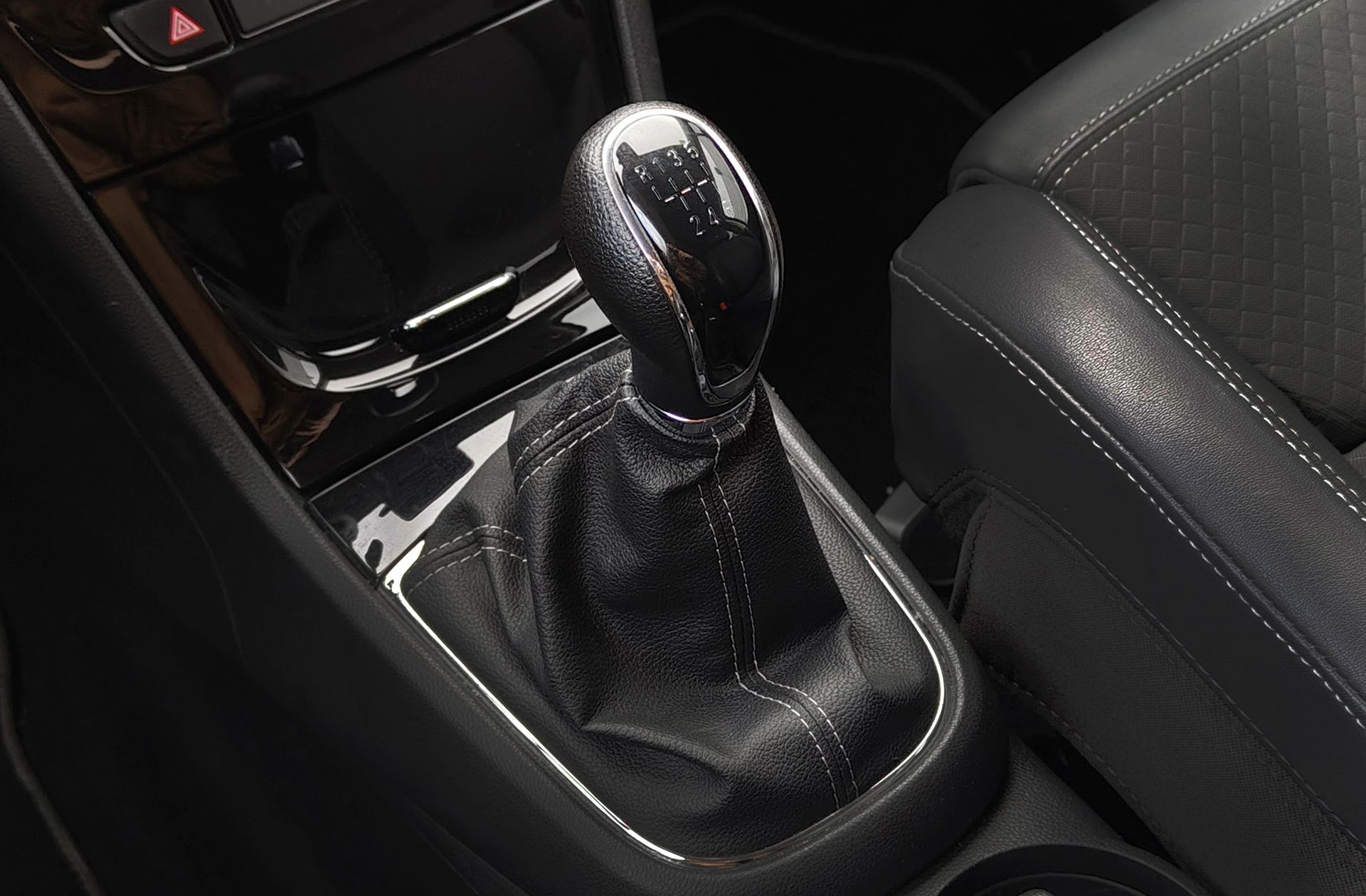 Opel Mokka 1.6 CDTi Excellence 4x2 - foto 5