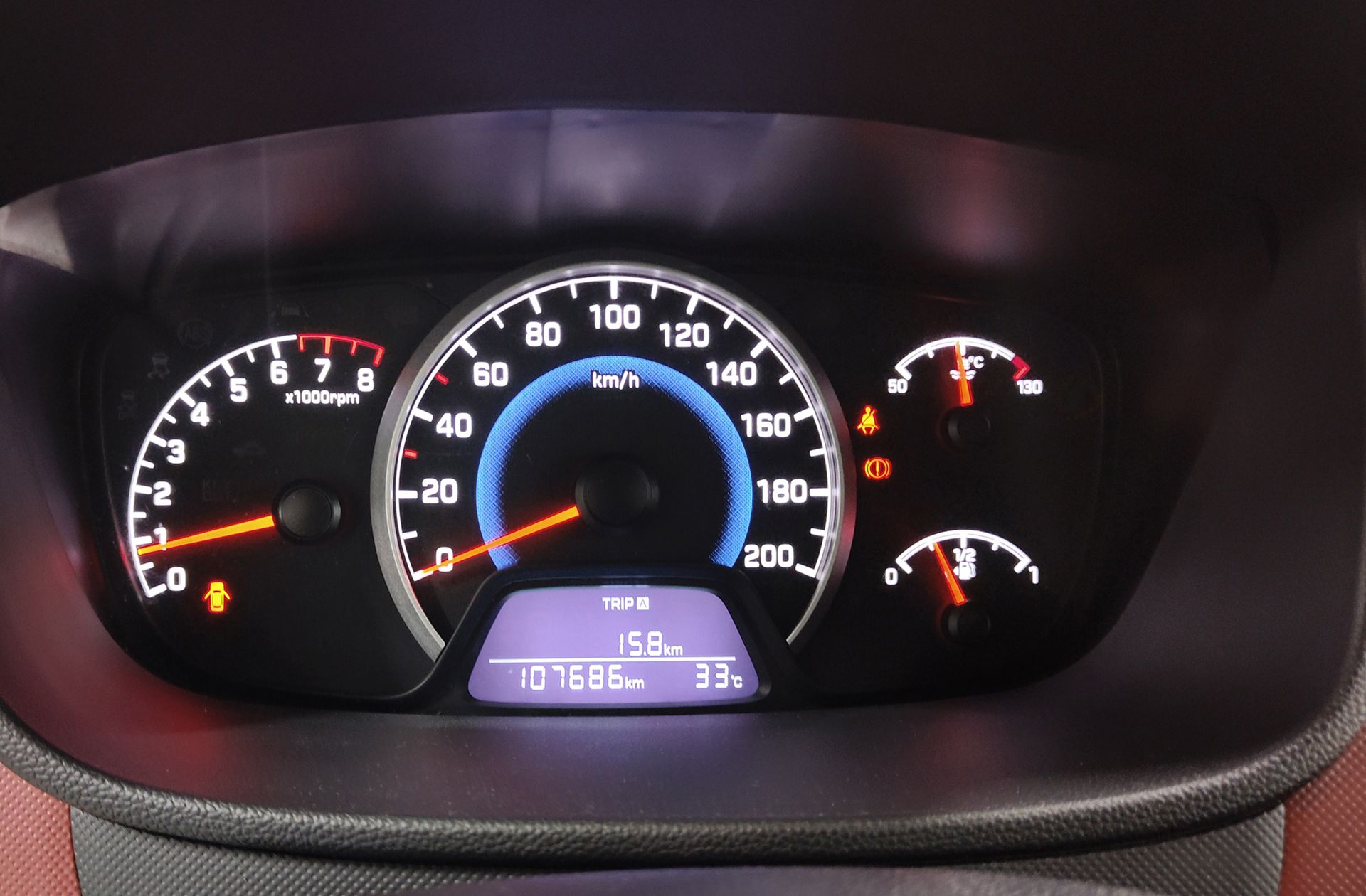 Hyundai i10 1.0 Tecno - foto 18