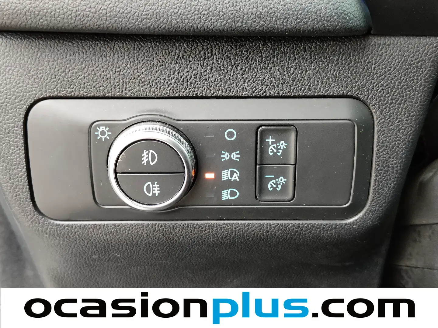 Foto Ford Kuga Ford Kuga 2.5 Duratec FHEV Titanium Auto (190 CV)