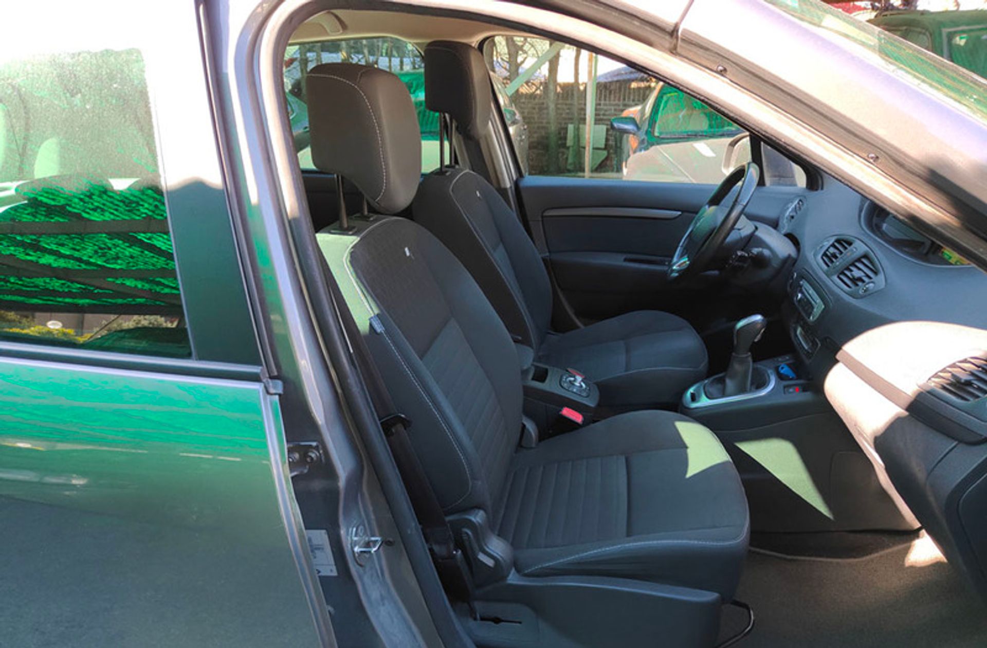 Renault Scénic Limited dCi EDC - foto 17