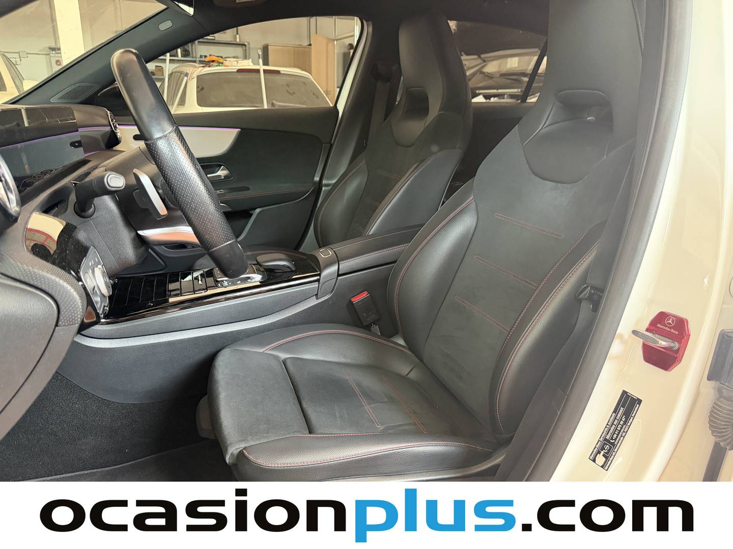 Foto asientos delanteros Mercedes Clase A Mercedes Clase A 200 d (150 CV) Pack AMG