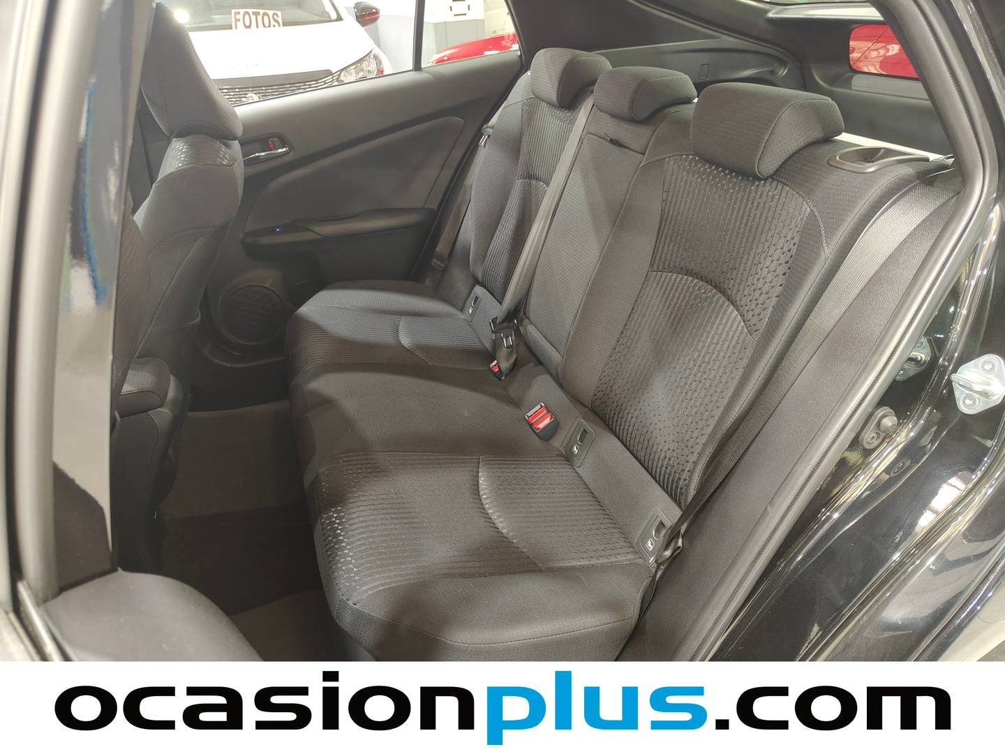 Foto asientos traseros Toyota Prius Toyota Prius 1.8 hibrido (122 CV)