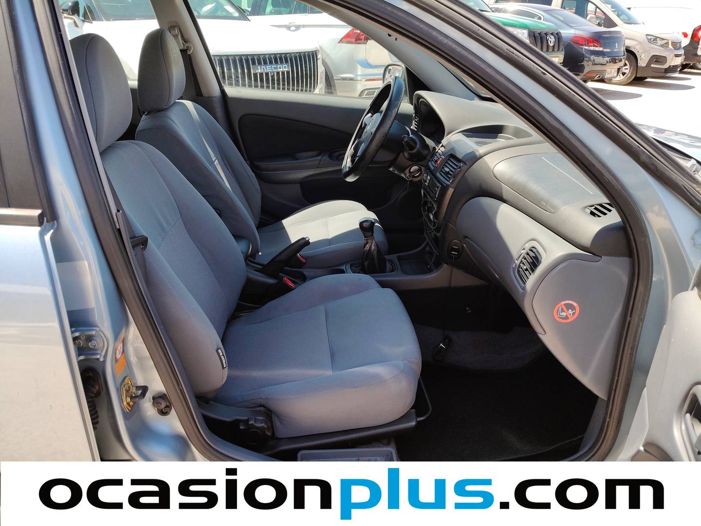 Nissan Almera Nissan Almera 1.5 Visia AA (98 CV) km 0