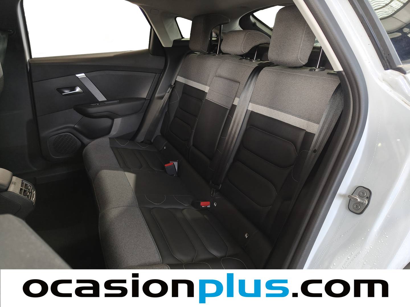 Foto Citroën C4 Citroen C4 PureTech 130 S&S Max EAT8  (131 CV)