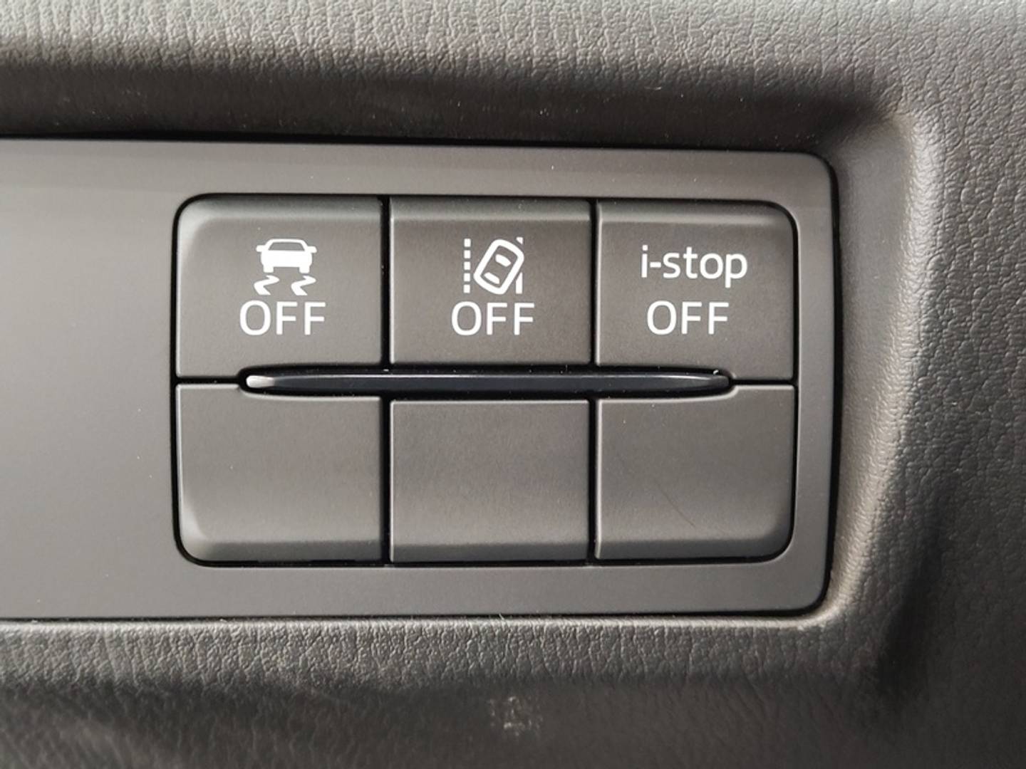 Foto Mazda MX-5 Mazda MX-5 2.0 SKY-G Exclusive-Line (184 CV)