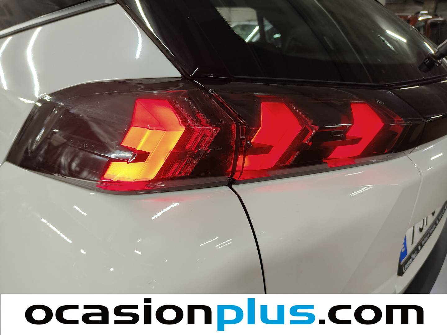 Acabados Peugeot 2008 Peugeot 2008 BlueHDi 110 S&S Active Pack (110 CV)