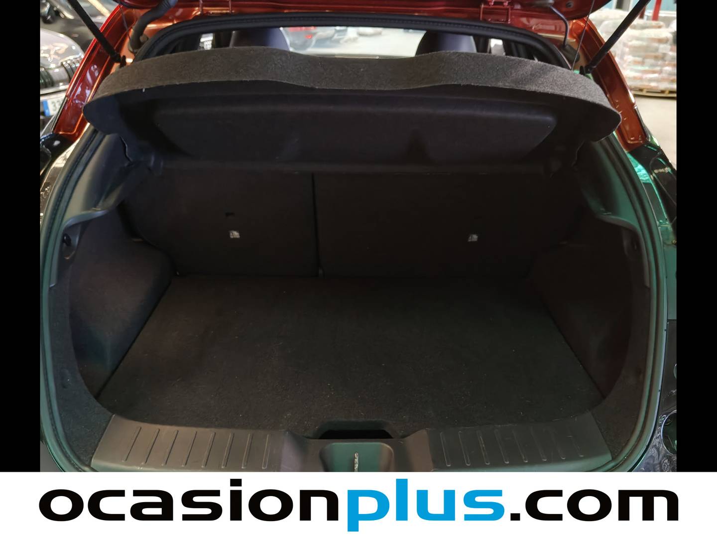 Foto Nissan JUKE Nissan Juke DIG-T N-Design Chic DCT (114 CV)