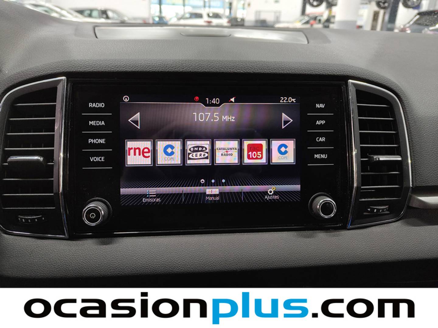 Foto Skoda Karoq Skoda Karoq 1.5 TSI ACT Ambition DSG (150 CV)