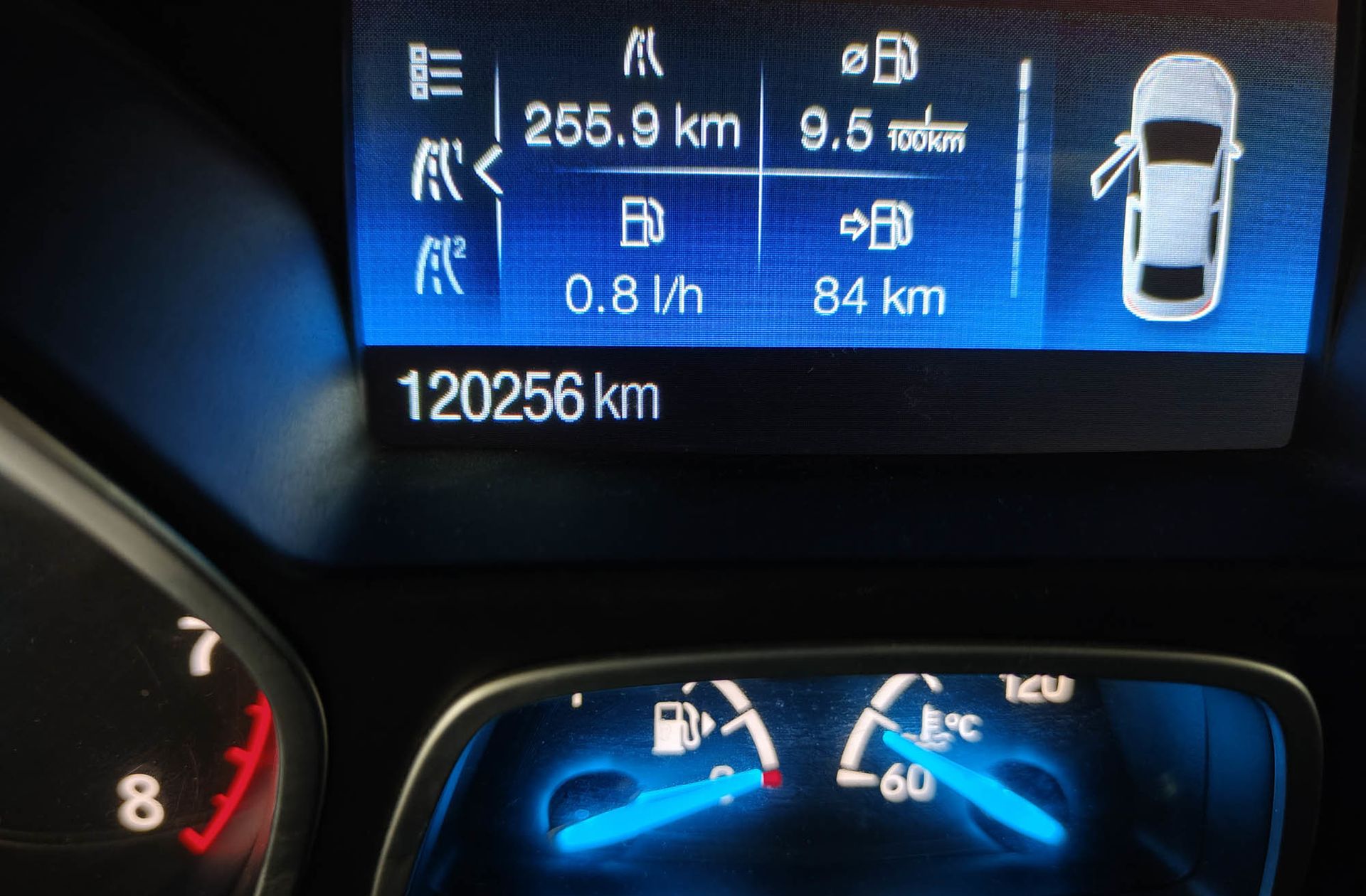Ford Kuga 1.5 EcoBoost Trend+ 4x2 - foto 9