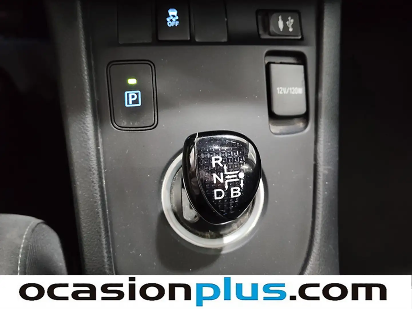 Foto Toyota Auris Toyota Auris 140H Hybrid Feel! Edition (136 CV)