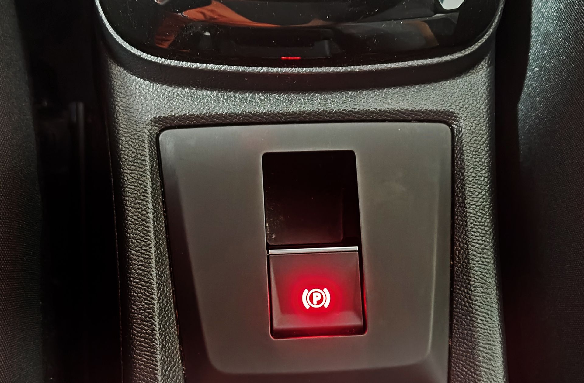 Citroën C3 Aircross Hybrid 145 Plus e-DCS6 - foto 29