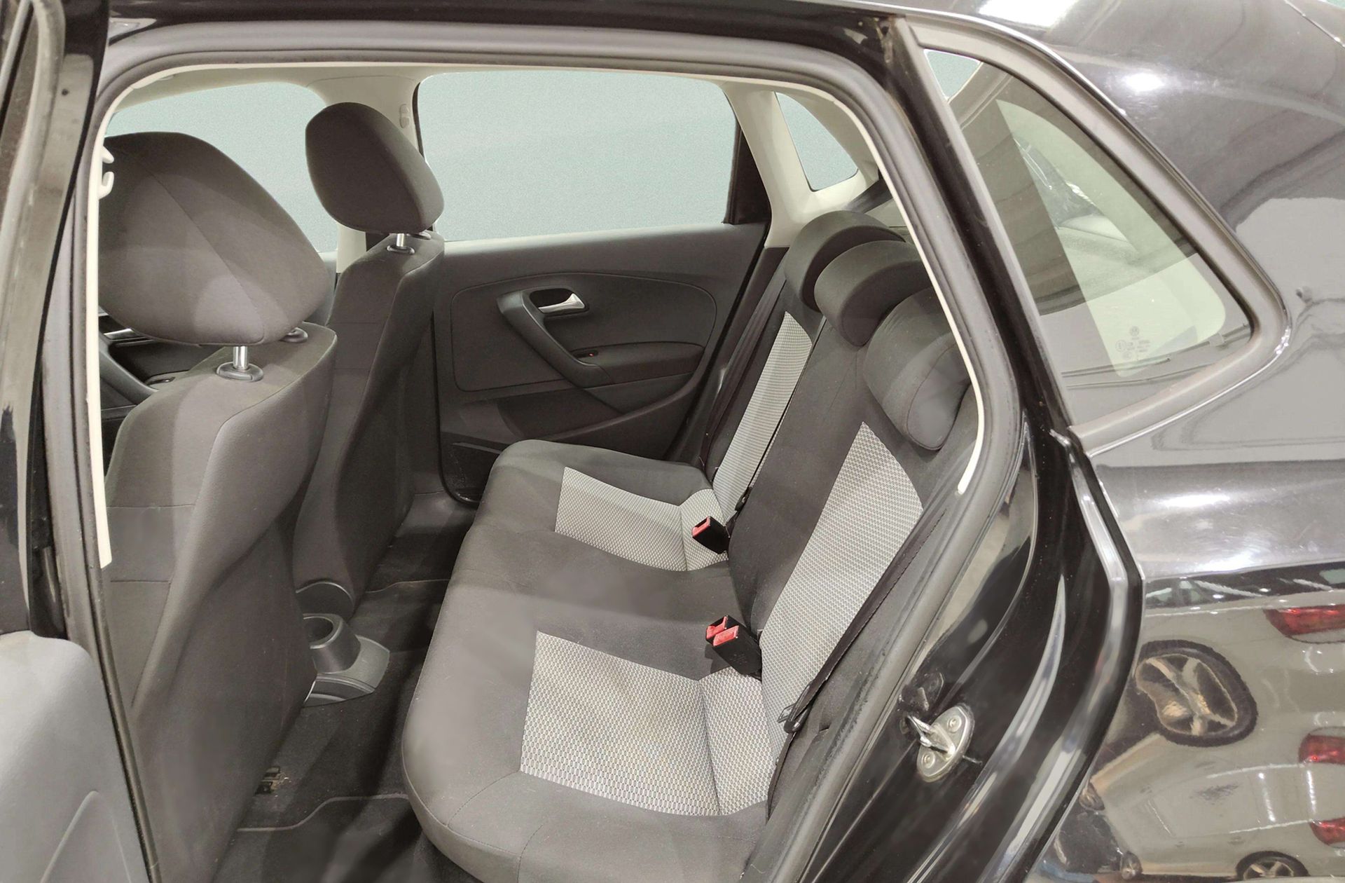 Volkswagen Polo Advance 1.6 TDI - foto 10