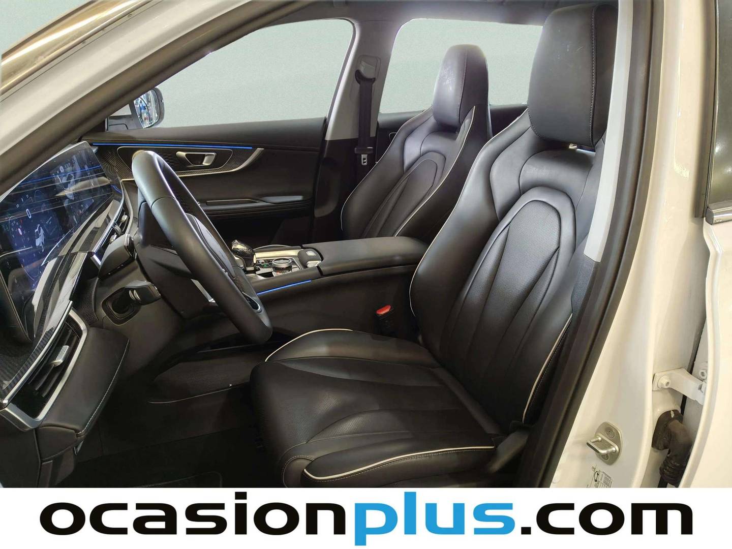 Foto asientos delanteros EBRO S700 EBRO S700 1.6 TGDI Luxury 7 DCT (147 CV)