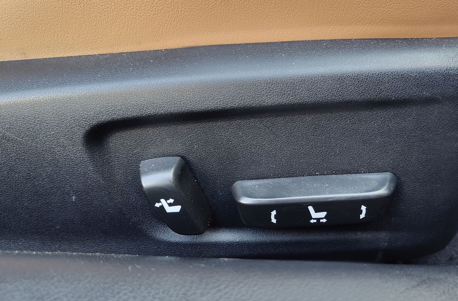 Lexus RC 300h Executive Navi Nedc - foto 24