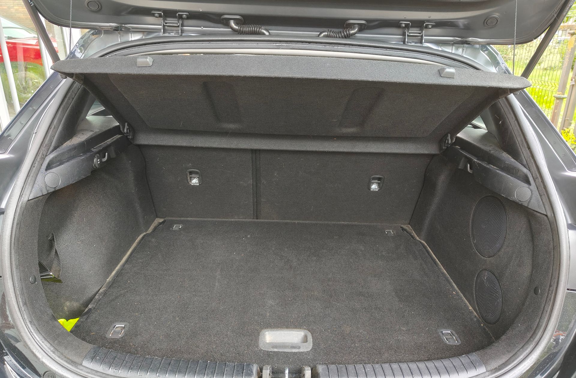 Kia Ceed 1.0 T-GDi Launch Edition - foto 14