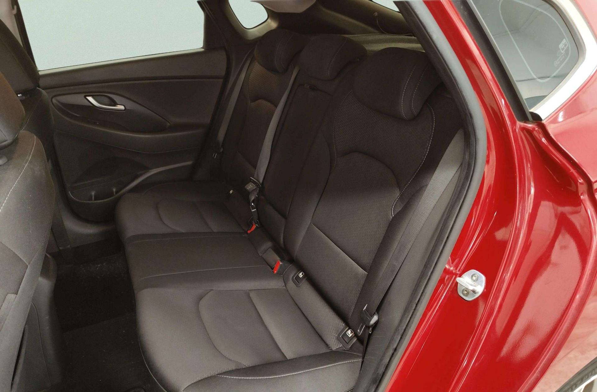 Hyundai i30 Fastback 1.0 T-GDi Tecno - foto 13
