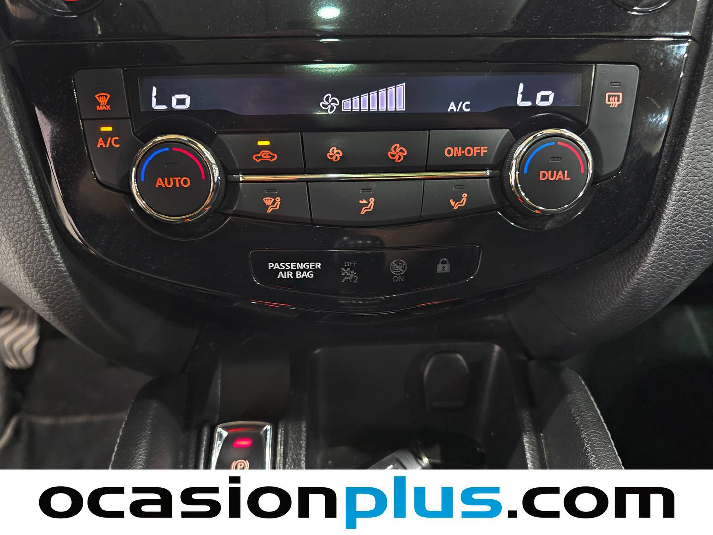 Nissan QASHQAI Nissan Qashqai 1.2 DIG-T N-Connecta 4x2 (115 CV) 2016