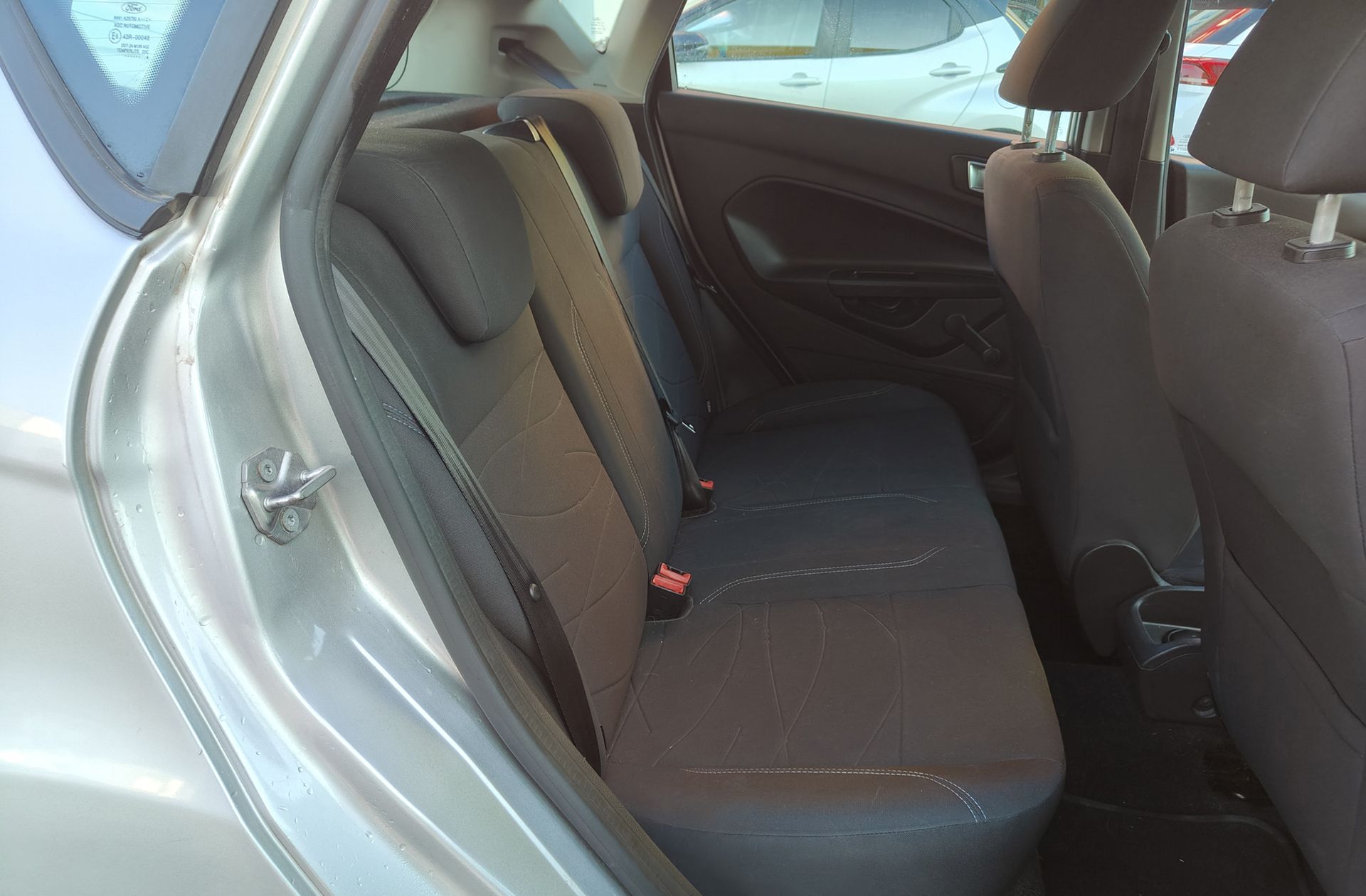 Ford Fiesta 1.5 TDCi Trend - foto 13