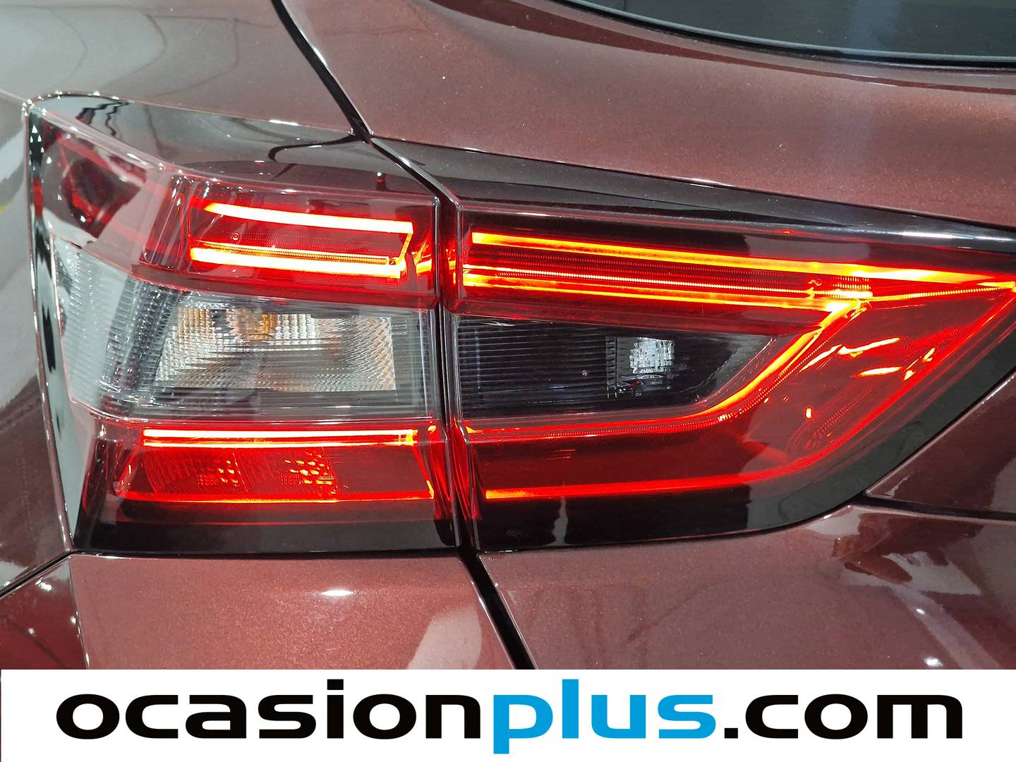 Accesorios del Nissan JUKE Nissan Juke DIG-T N-Connecta 4x2 DCT (114 CV)