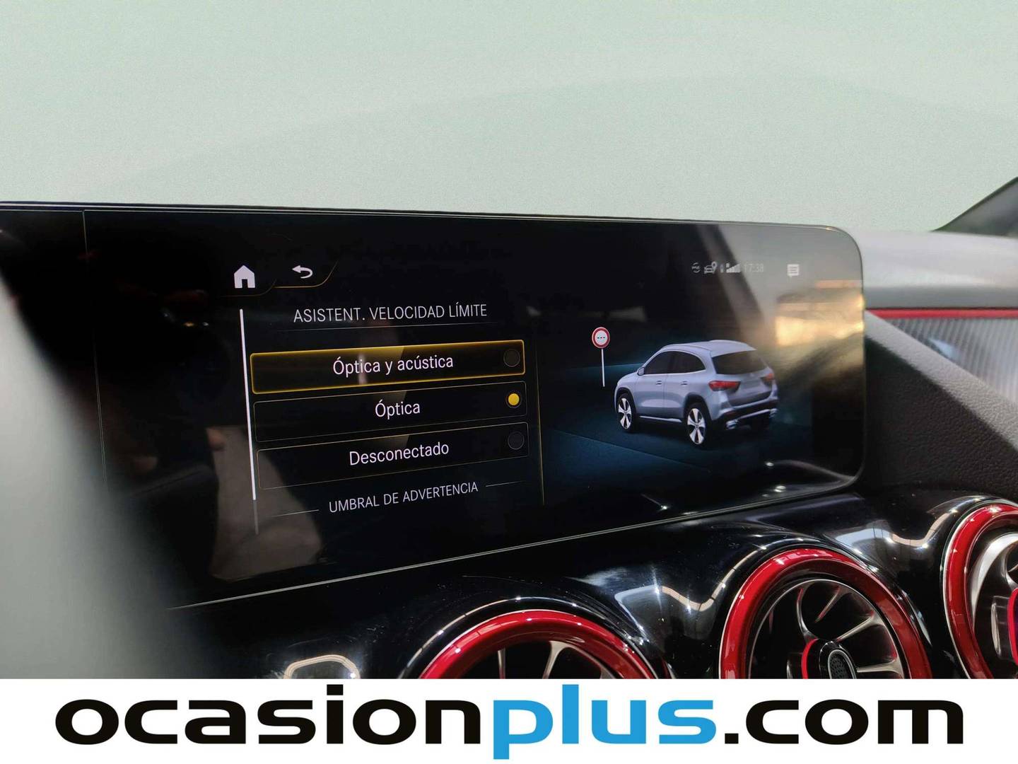 Foto Mercedes GLA Mercedes-Benz GLA 200 D (150 CV) Pack AMG