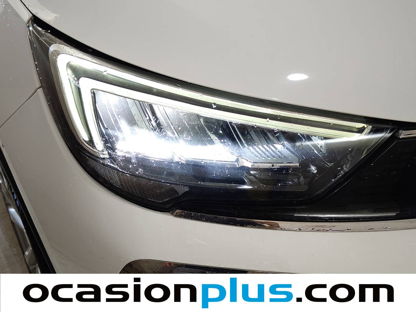 Extras del Opel Crossland Opel Crossland 1.5D Business Elegance Auto (120 CV)