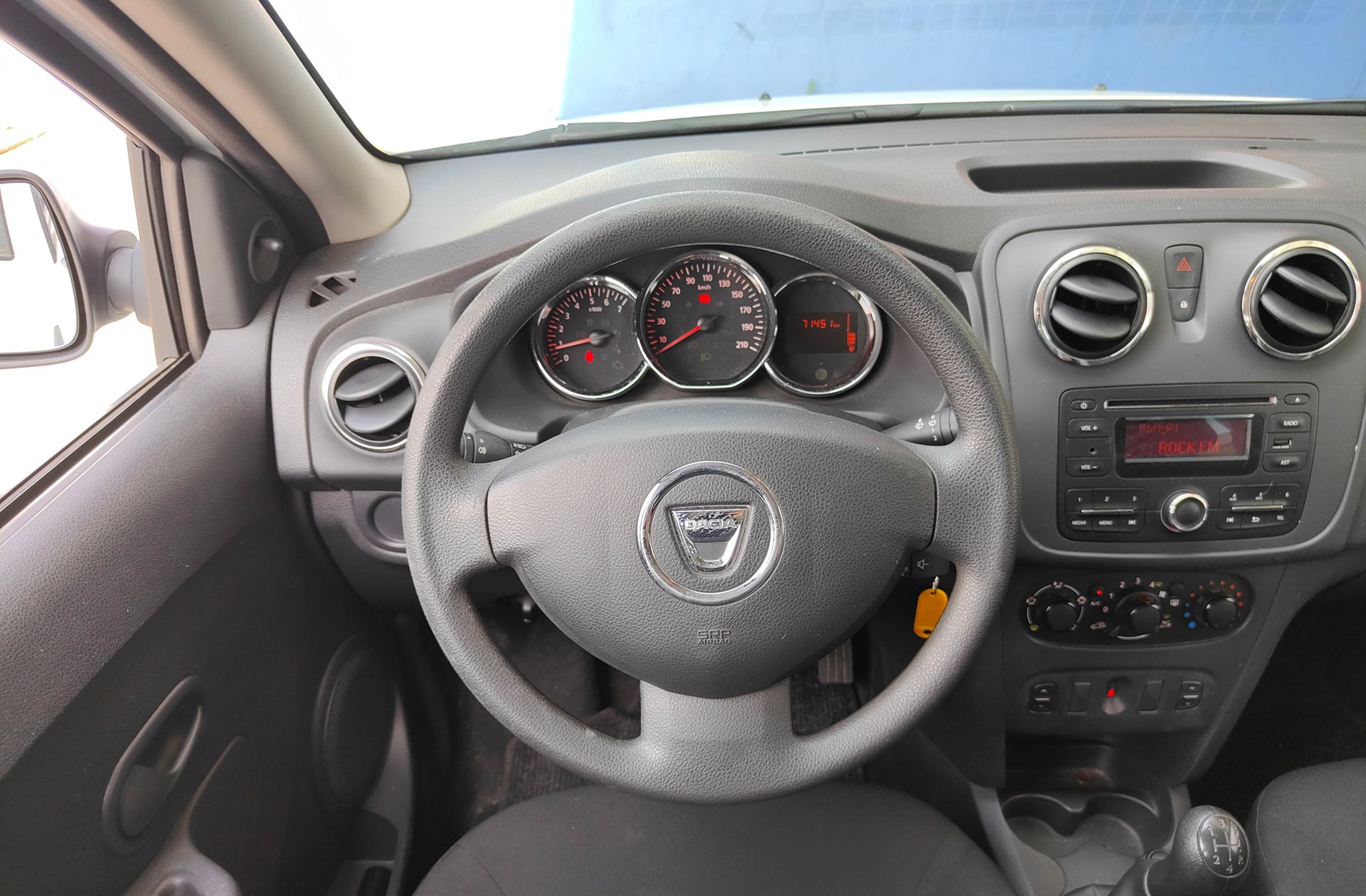 Dacia Logan 1.2 Ambiance - foto 17