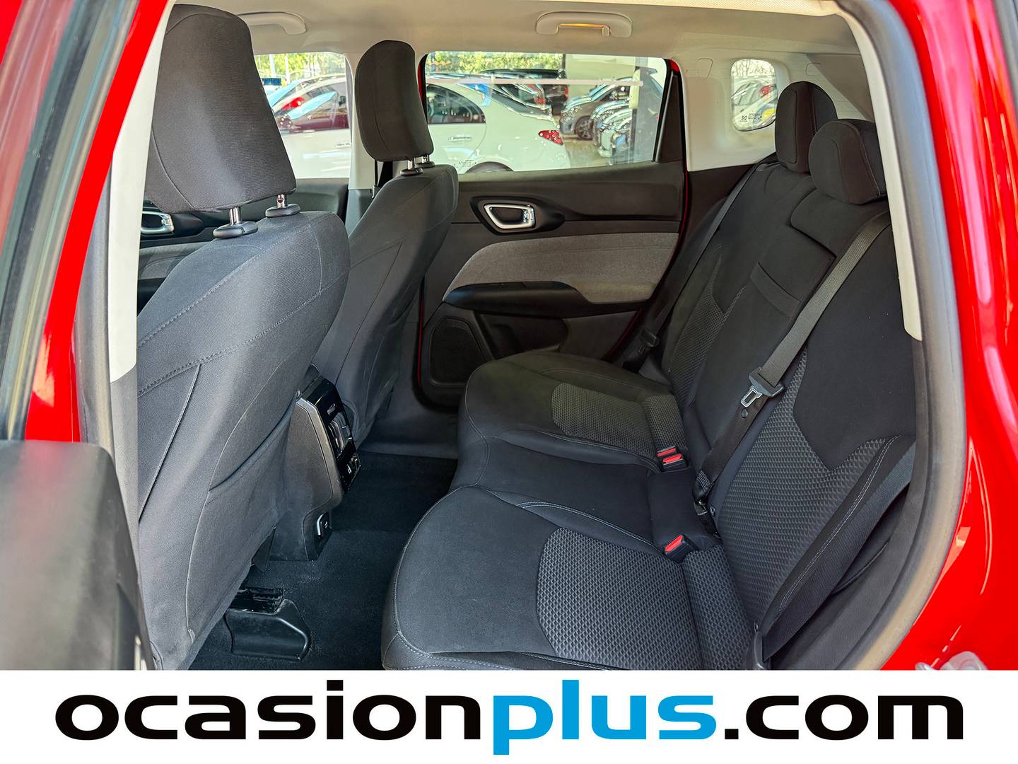 Foto asientos traseros Jeep Compass Jeep Compass eHybrid 1.5 MHEV Longitude DCT (130 CV)
