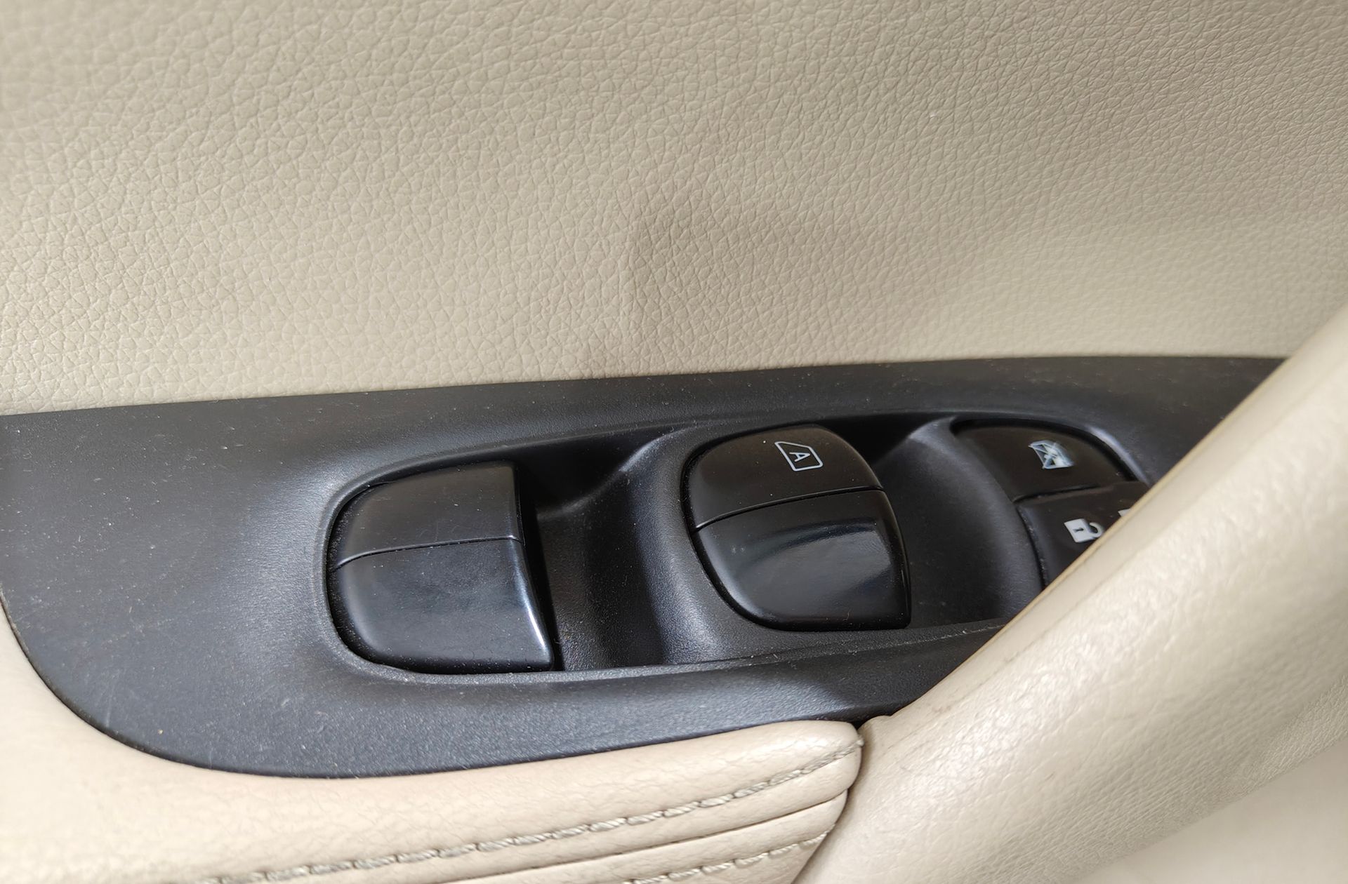 Nissan X-Trail DIG-T 163 Tekna - foto 42
