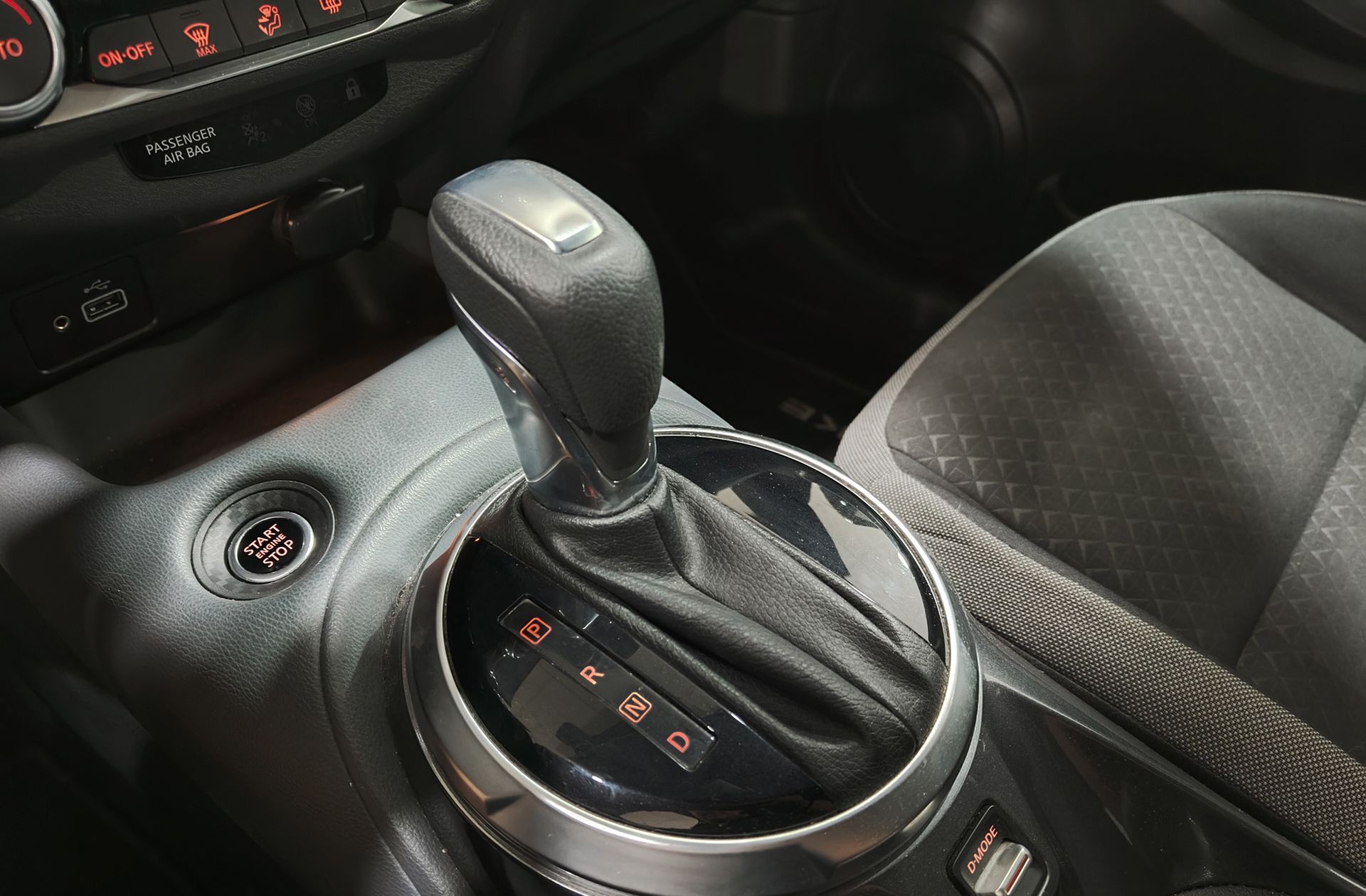 Nissan Juke DIG-T N-Connecta 4x2 DCT - foto 5