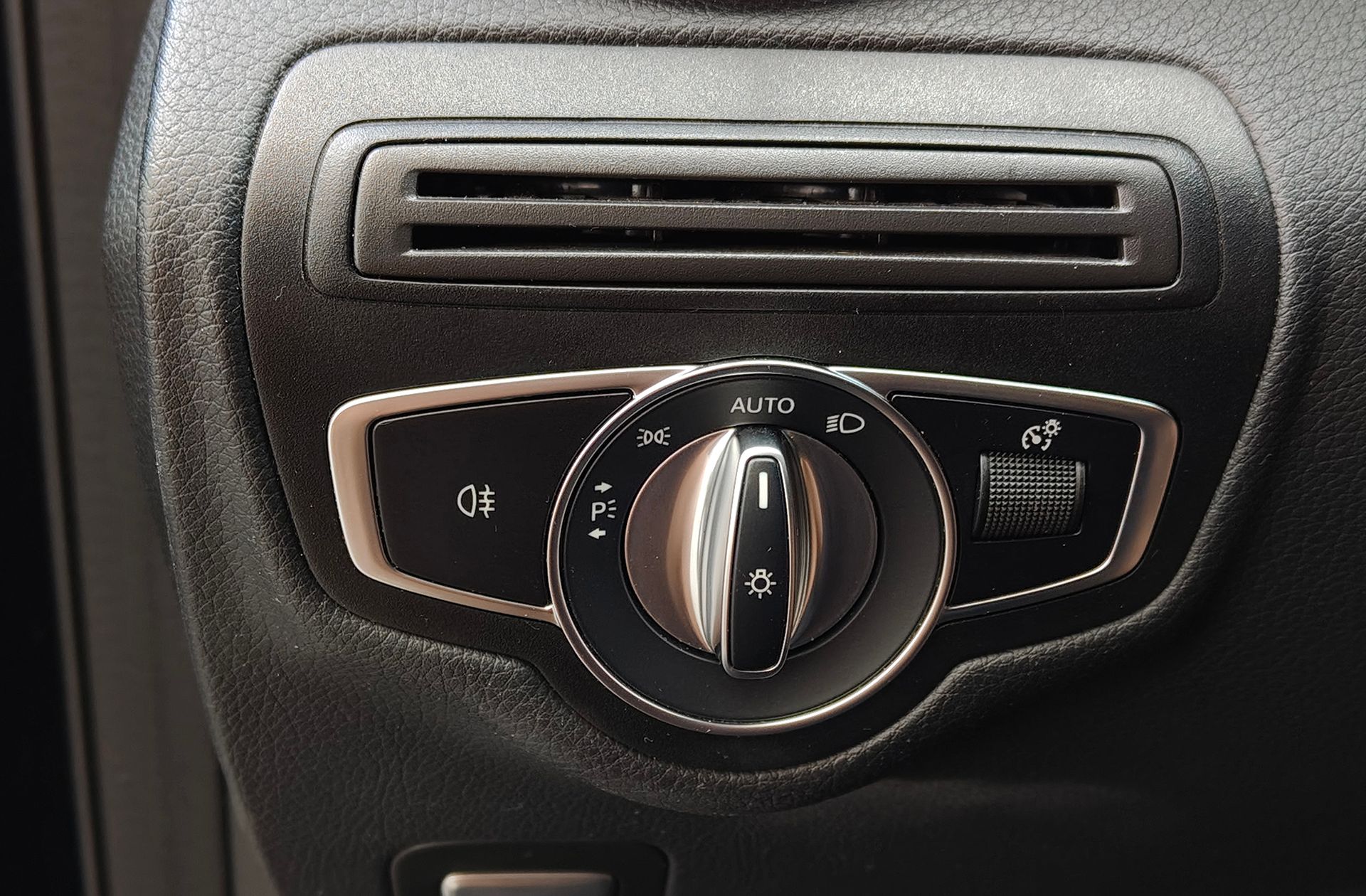 Mercedes-Benz GLC Mercedes GLC 200 d 4Matic - foto 13
