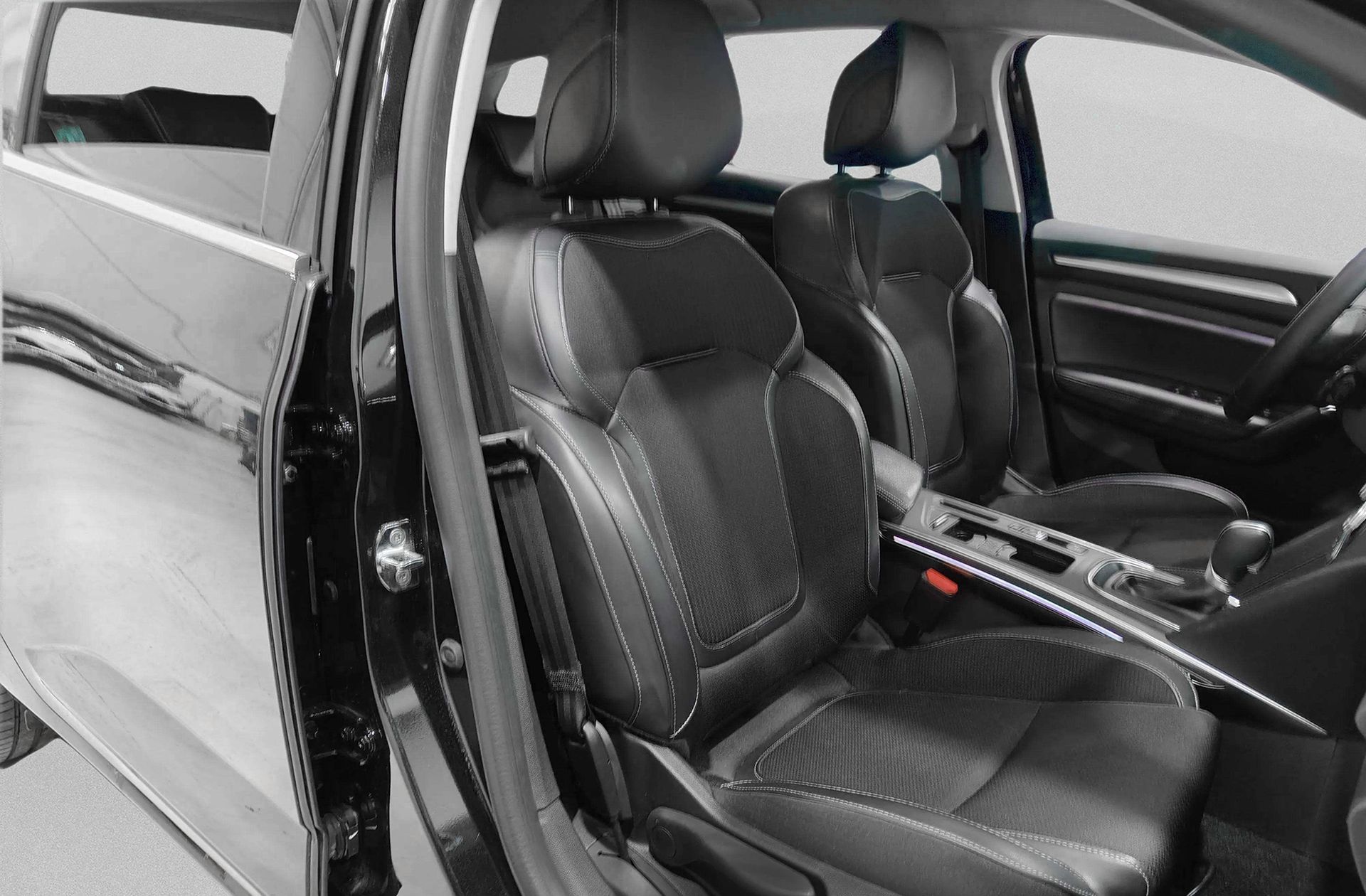 Renault Mégane Techno TCe EDC GPF - foto 21