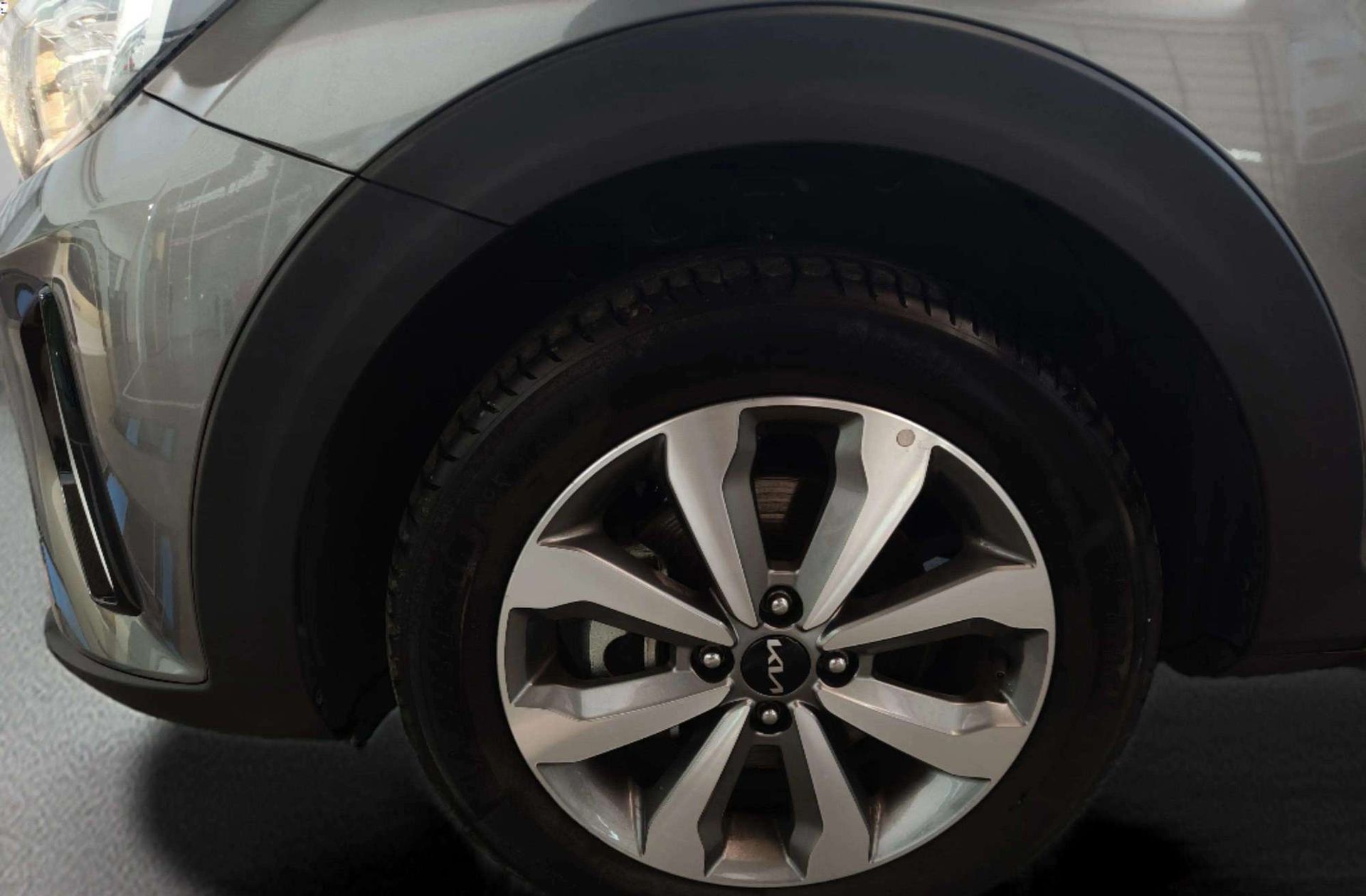 Kia Stonic 1.0 T-GDi MHEV Concept - foto 34