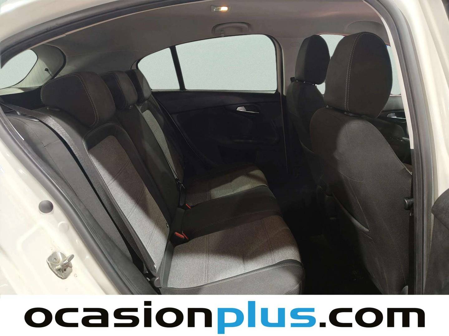 Foto Fiat Tipo Fiat Tipo 1.5 Hybrid Cross DCT (130 CV)