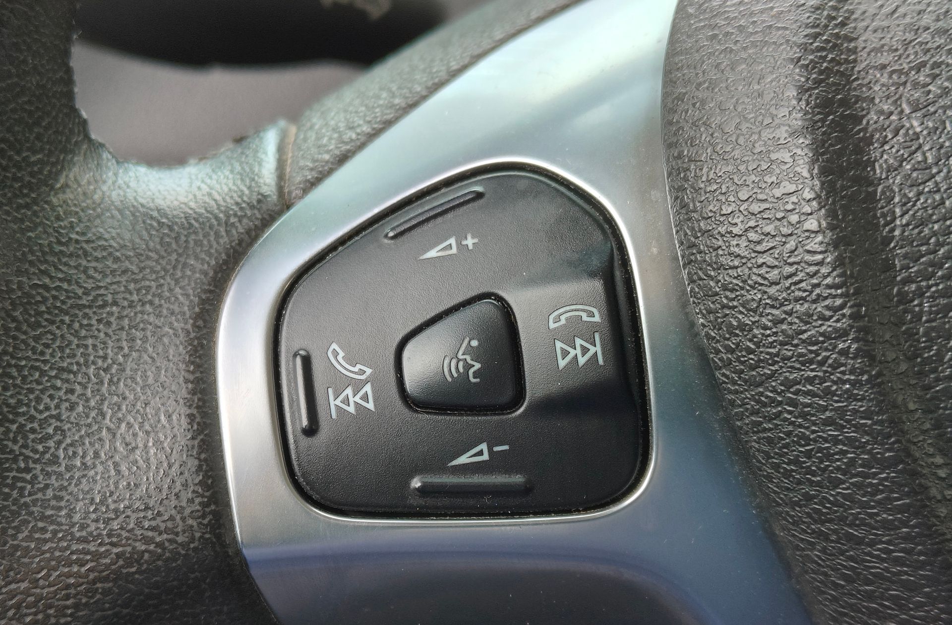 Ford Transit Kombi 1.0 EcoBoost Trend - foto 19