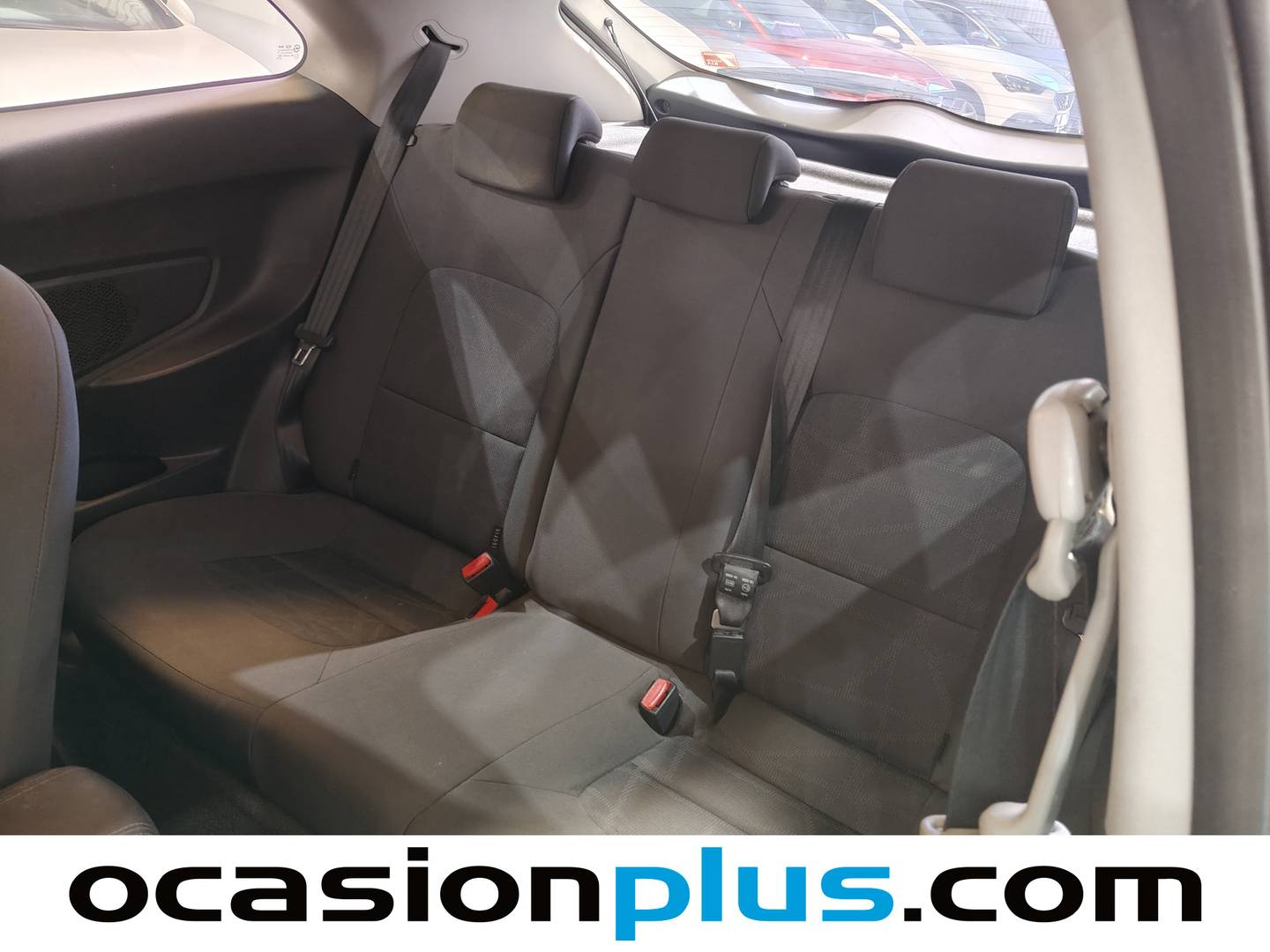 Foto asientos delanteros KIA Rio KIA Rio 1.2 CVVT Concept (85 CV)