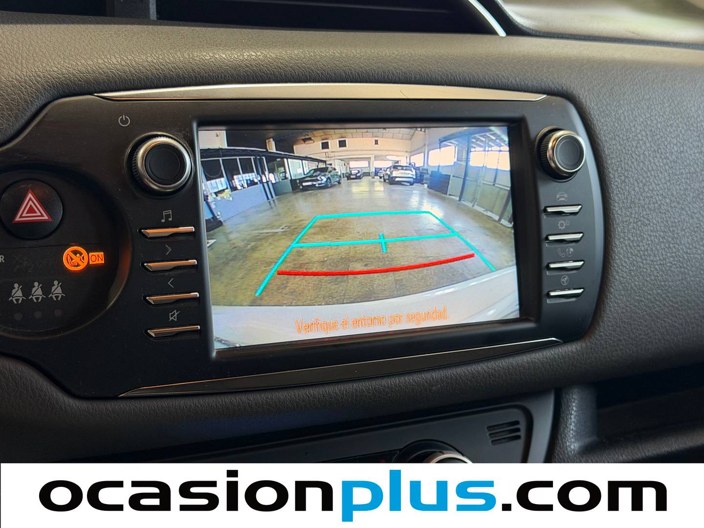 Equipamiento del Toyota Yaris Toyota Yaris 1.5 Active Tech (111 CV)